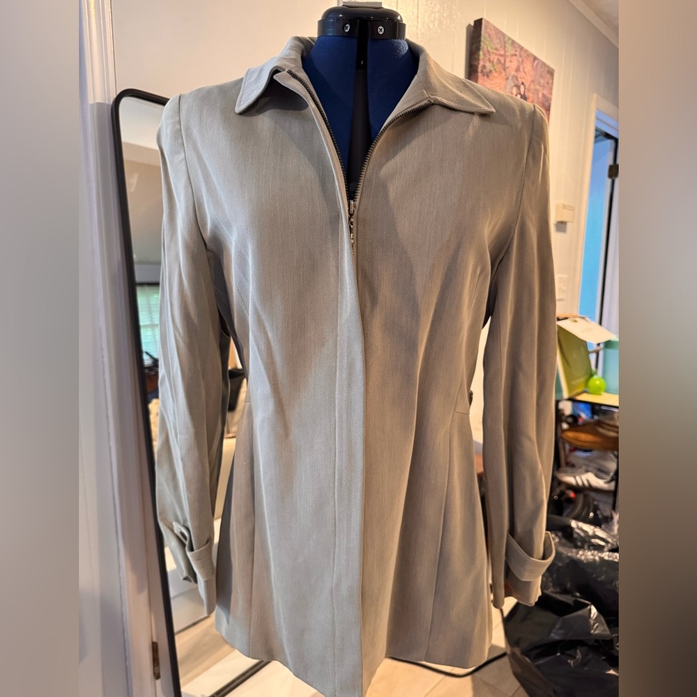 Jenne Maag Elegant Light Taupe Zip-Up Jacket